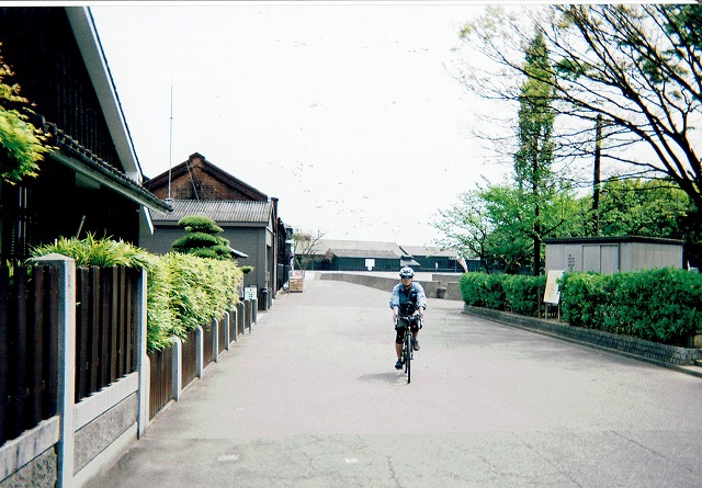 0427_0005.jpg 0427_0005.jpg