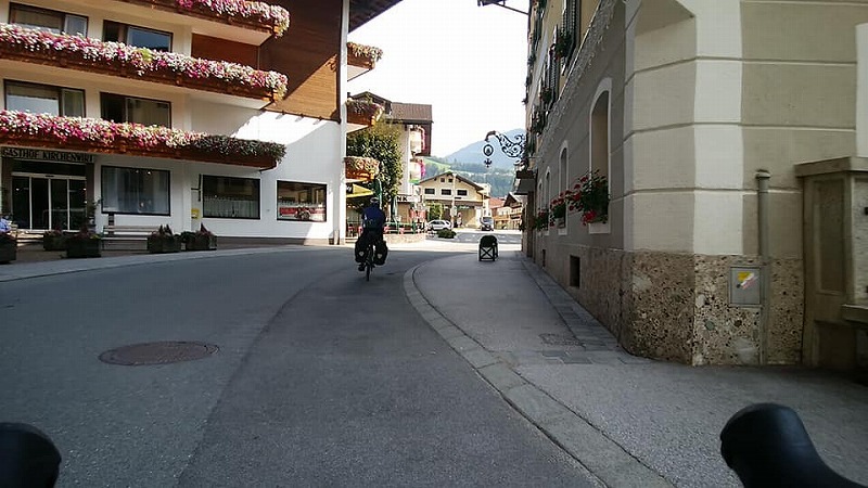 20180918-141000-1410.jpg 20180918-141000-1410.jpg